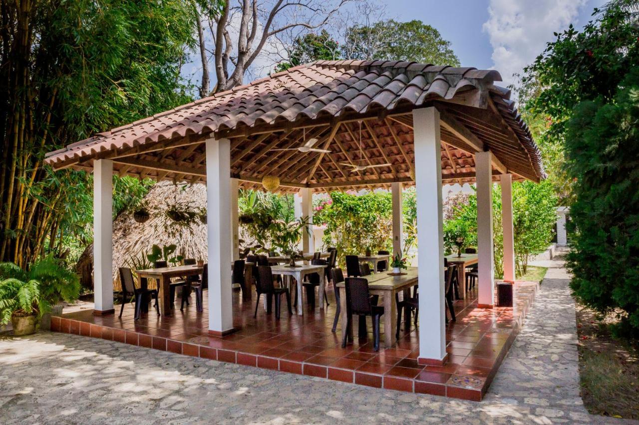 Hotel Restaurante Selva Negra Turbaco Exterior foto